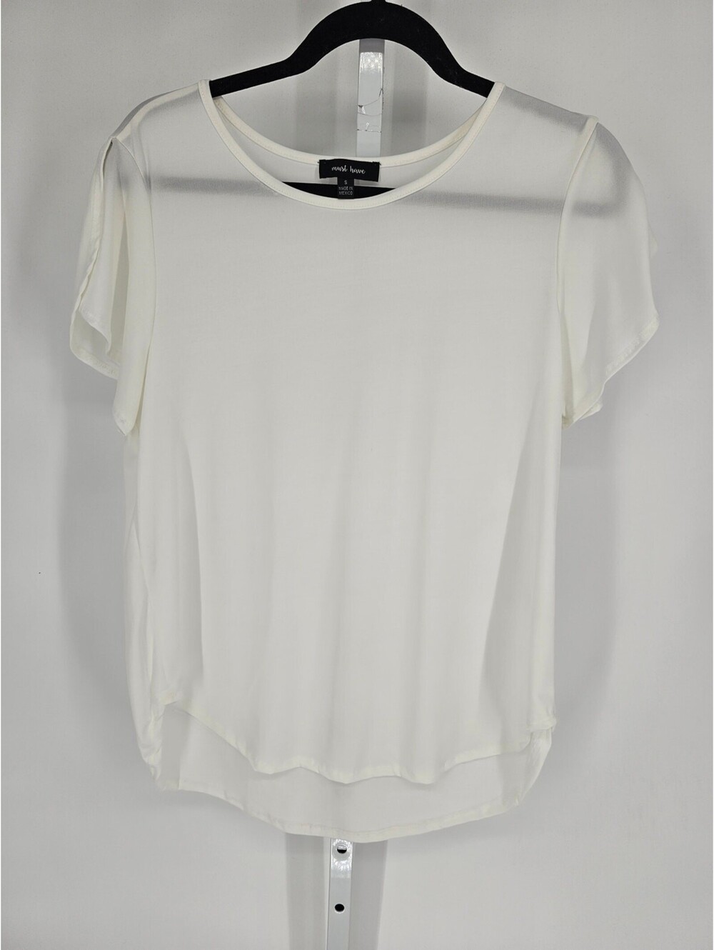 Must Have Womens Sz S Lightweight Solid White Blouse Short Sleeve